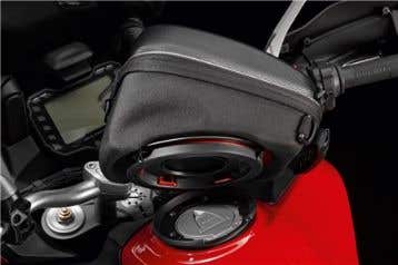 DUCATI TANKLOCK FLANGE KIT.