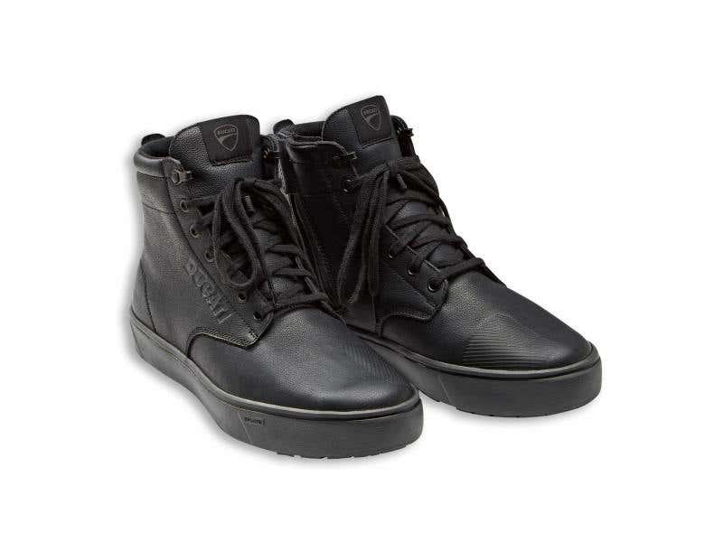 DUCATI MENS DOWNTOWN C2TECHNICAL SHORT BOOTS