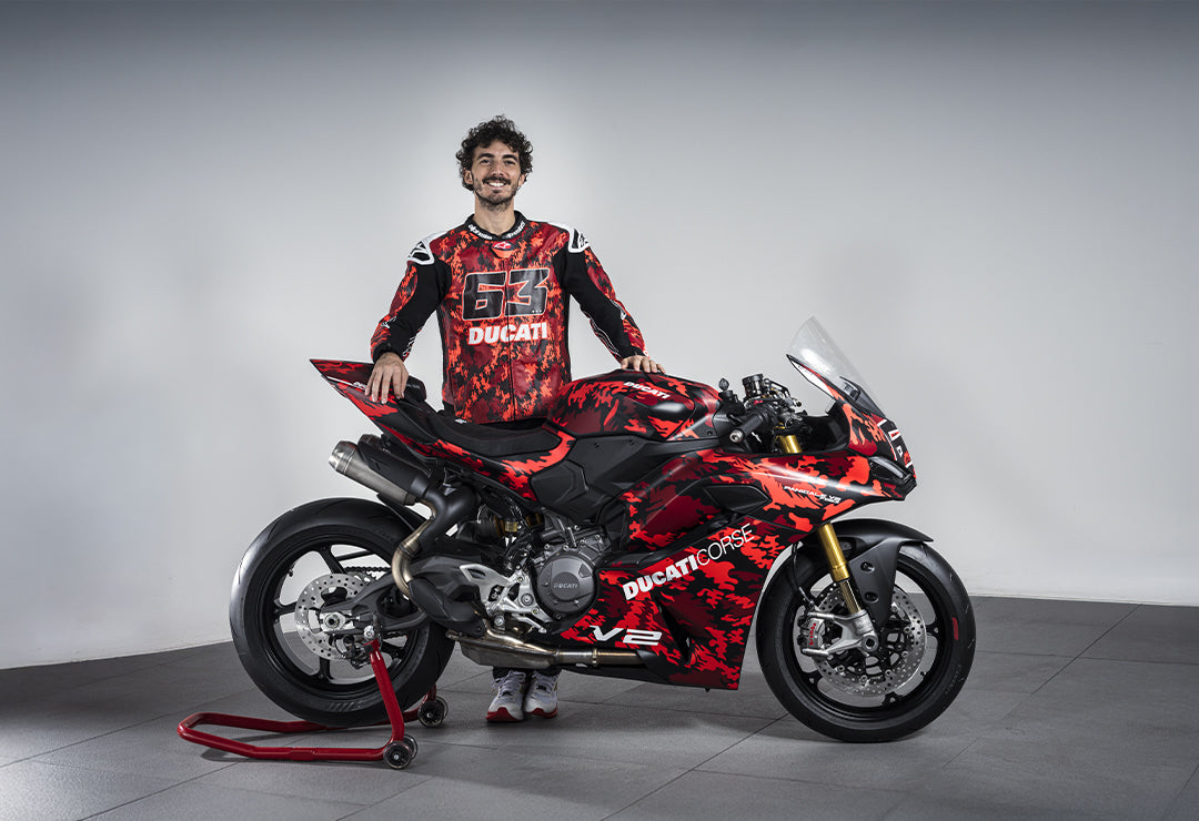 Francesco and his special Panigale V2 FB63 version